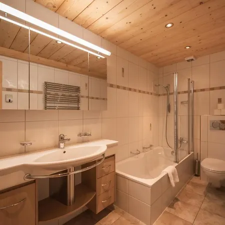 Apartment Aquila 8 Penthouse Wengen