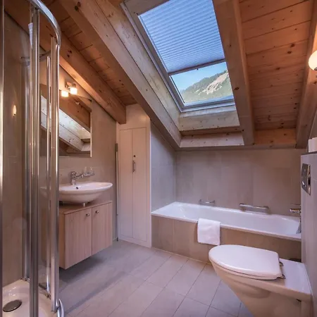 Aquila 8 Penthouse Apartment *