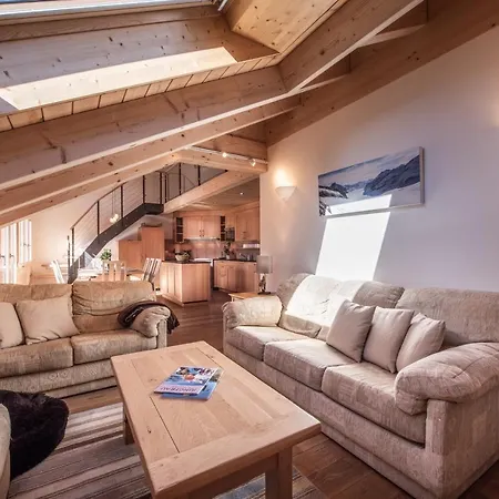 Aquila 8 Penthouse