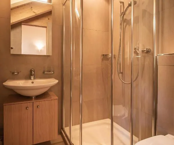 Aquila 8 Penthouse * ヴェンゲン