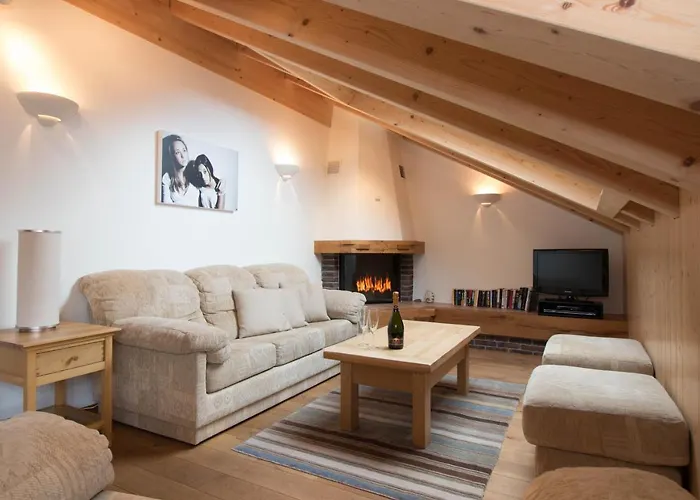 Aquila 8 Penthouse 公寓