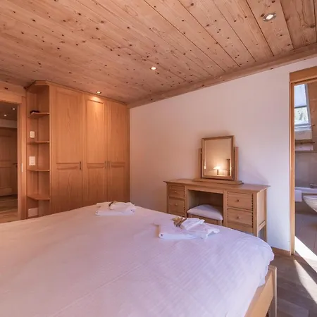 Aquila 8 Penthouse Apartman *